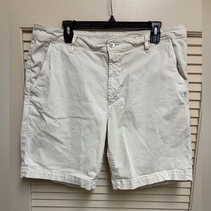 AG Adriano Goldschmied Mens Shorts 36R White Cotton Stretch Wanderer Golf Preppy